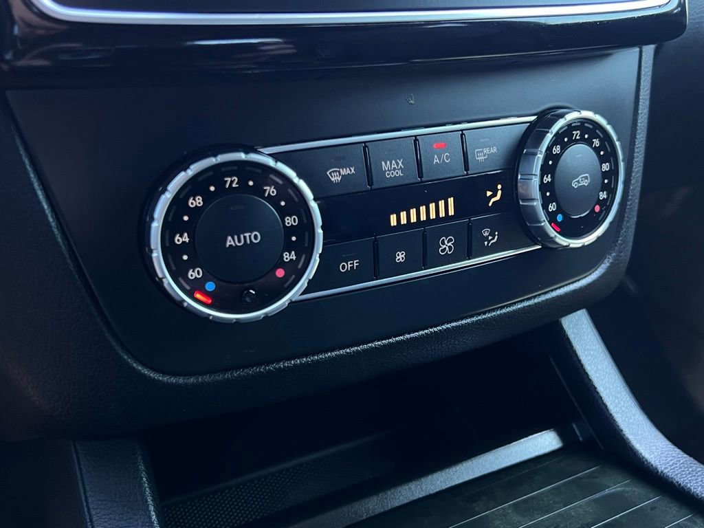 Used 2019 Mercedes-Benz GLE 400 4MATIC image 48