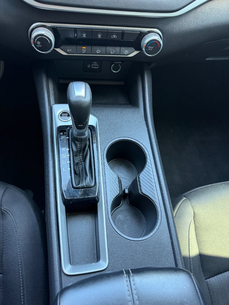 Used 2024 Nissan Altima 2.5 S FWD image 12