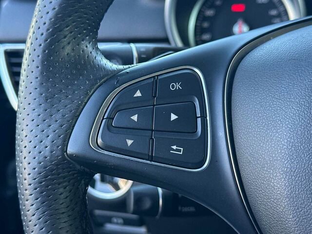 Used 2016 Mercedes-Benz GLE 300d GLE 300d 4D Sport Utility 4MAT image 30