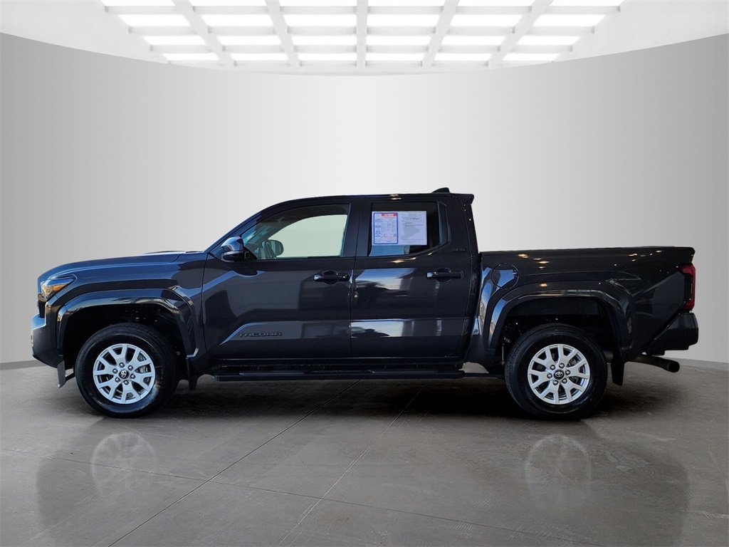 Used 2024 Toyota Tacoma SR5 image 8