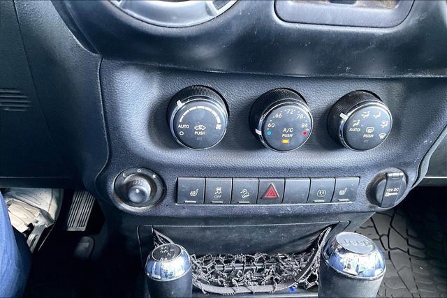 Used 2015 Jeep Wrangler Unlimited Sahara w/ Max Tow Package image 31