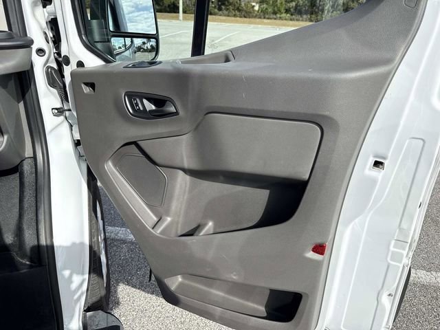 Used 2024 Ford Transit 250 Low Roof w/ Exterior Upgrade Package image 9