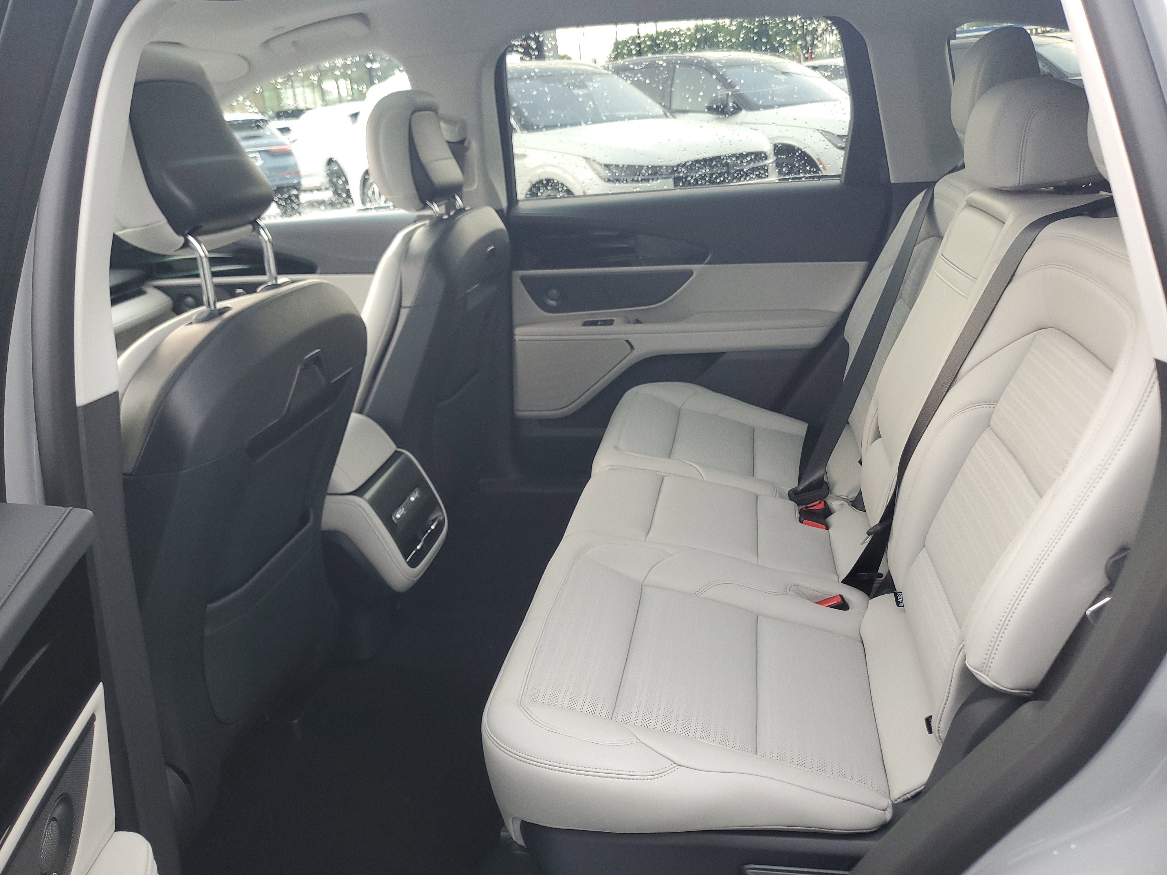 New 2026 Lincoln Nautilus Reserve w/ Jet Appearance Package AWD/4WD image 28