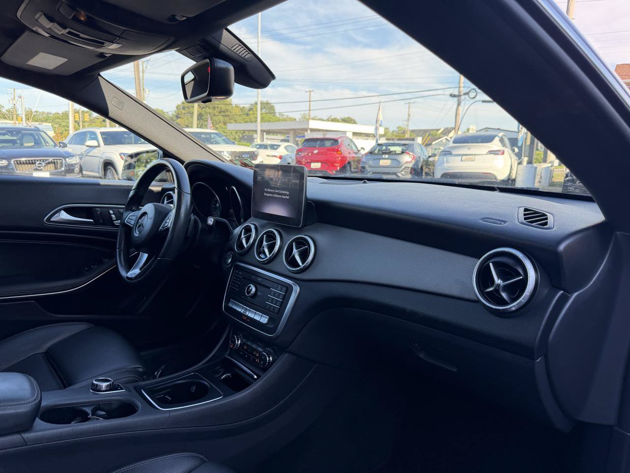 Used 2019 Mercedes-Benz CLA 250 4MATIC image 23