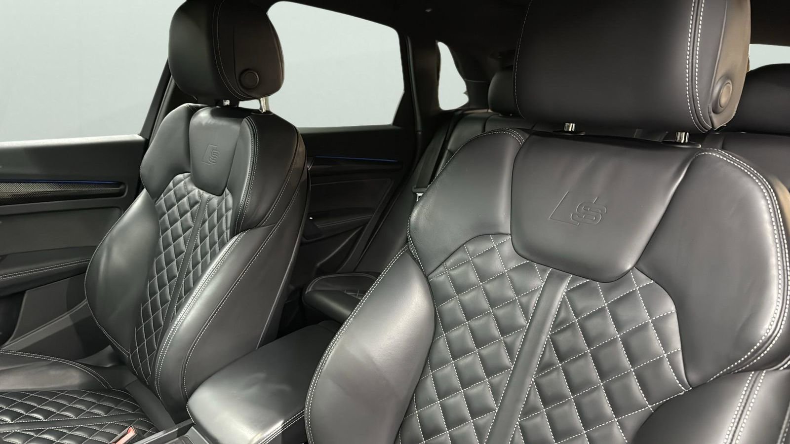 Used 2023 Audi SQ5 Prestige image 10