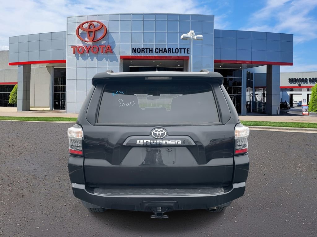 Used 2024 Toyota 4Runner SR5 Premium image 9