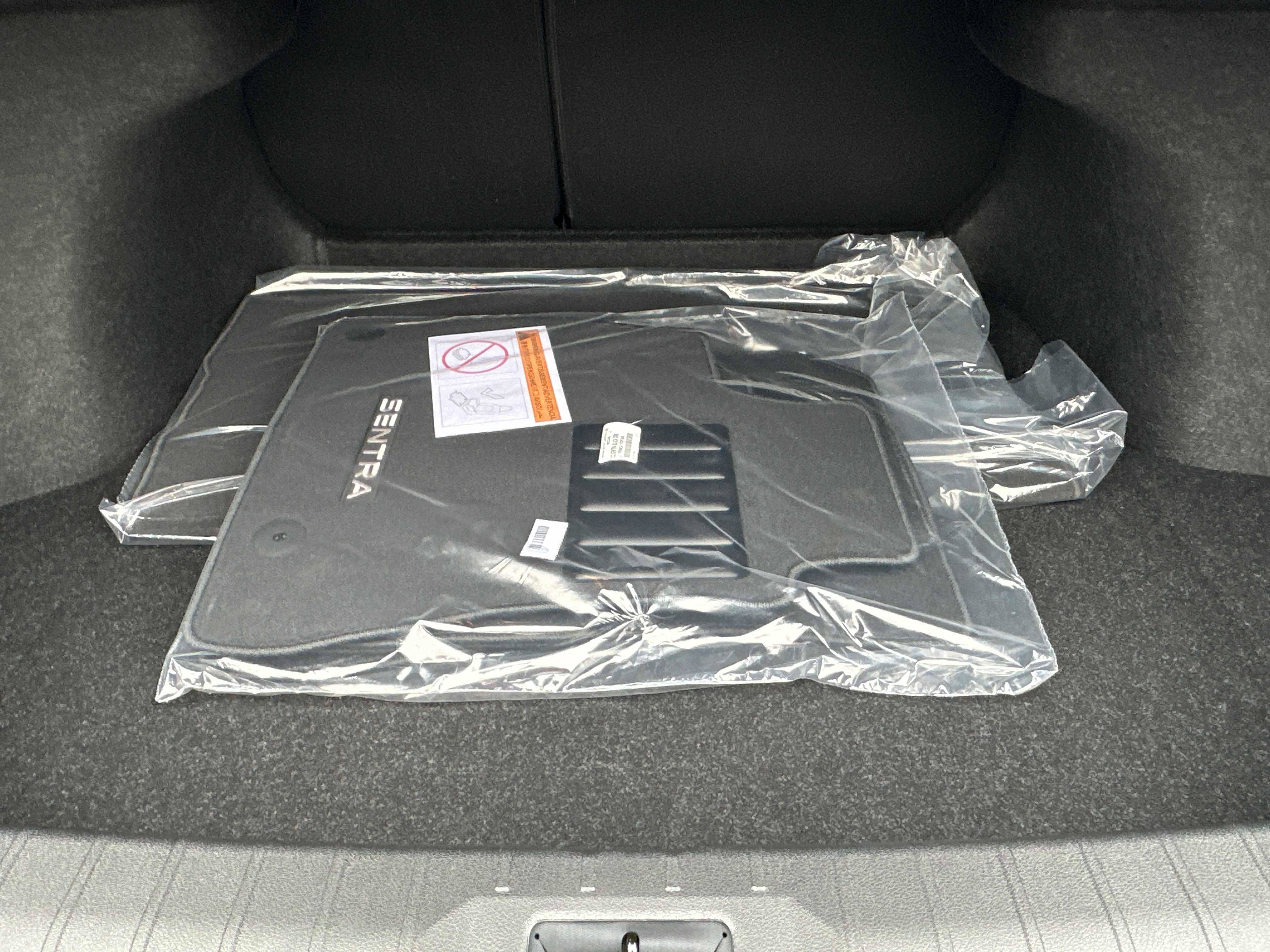 New 2026 Nissan Sentra SV w/ SV Convenience Package FWD image 14