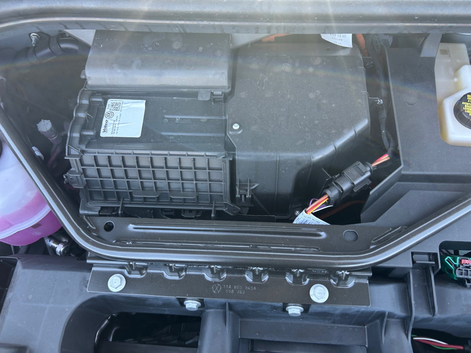New 2025 Volkswagen ID.4 Pro RWD image 21