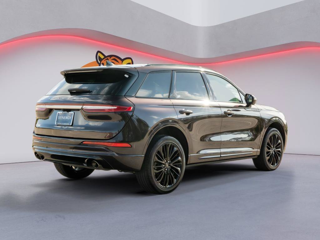 Used 2023 Lincoln Corsair Reserve w/ Equipment Group 201A AWD/4WD image 5