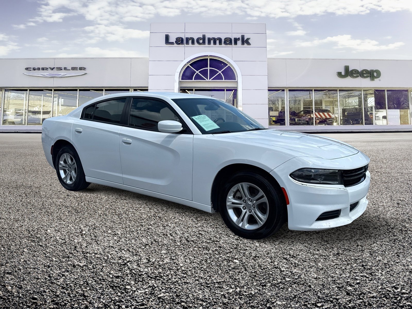Used 2022 Dodge Charger SXT image 1