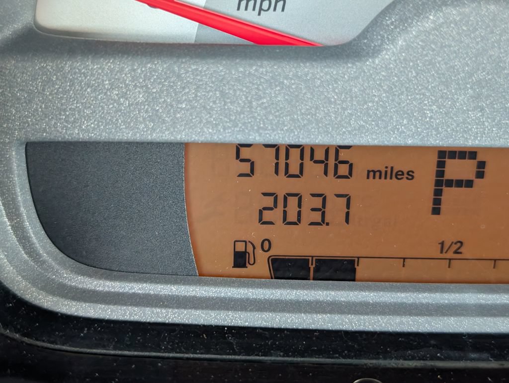 Used 2014 smart fortwo pure RWD image 13