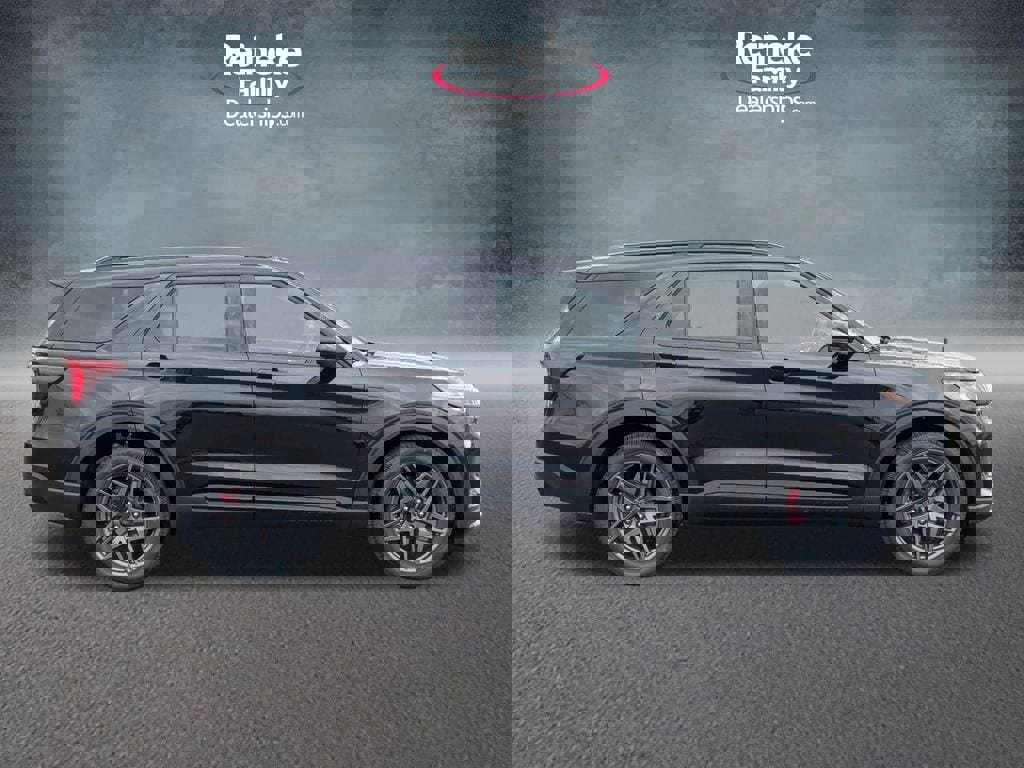 New 2026 Ford Explorer ST image 11