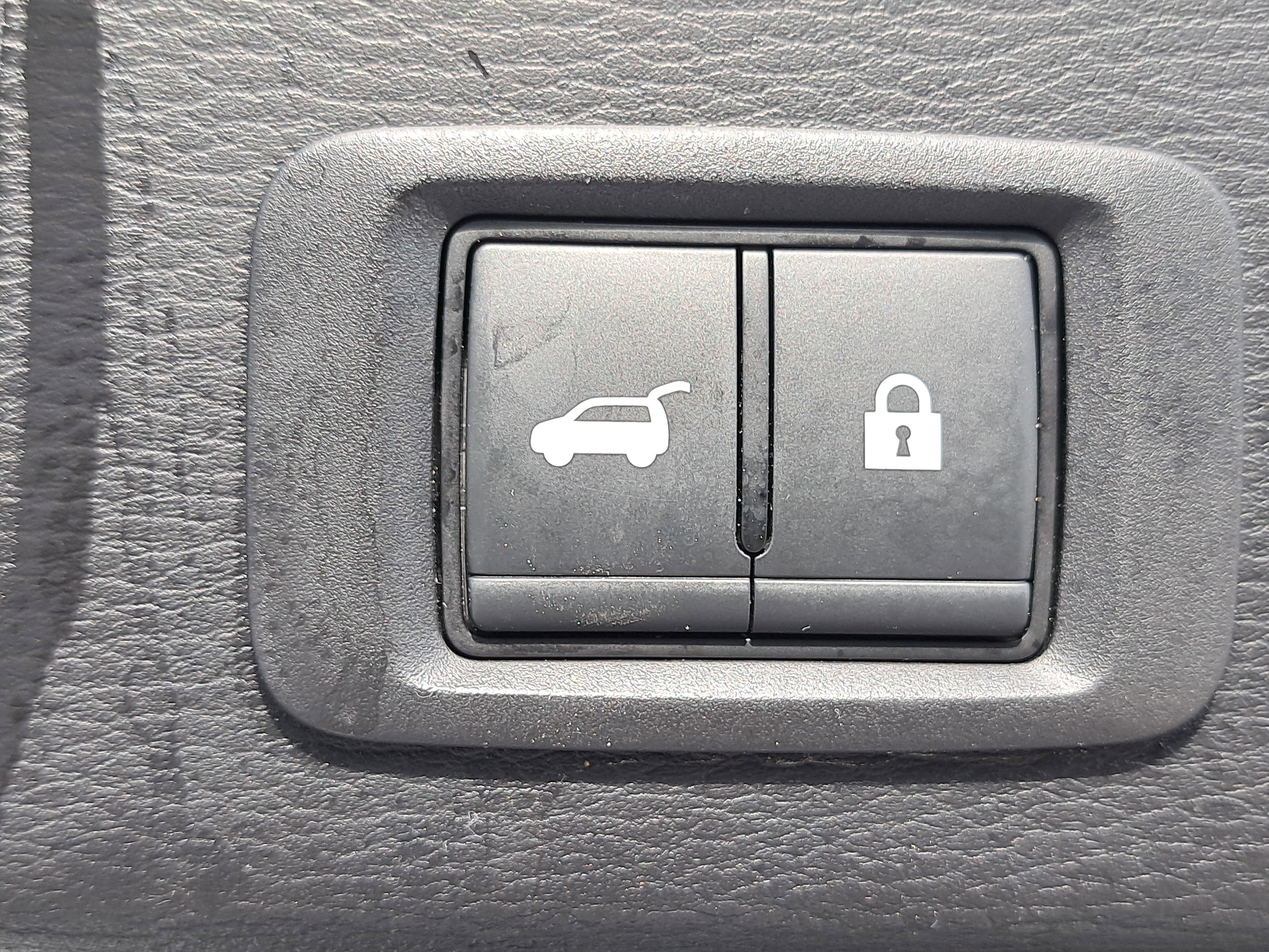 Used 2024 Mitsubishi Outlander SE FWD image 14