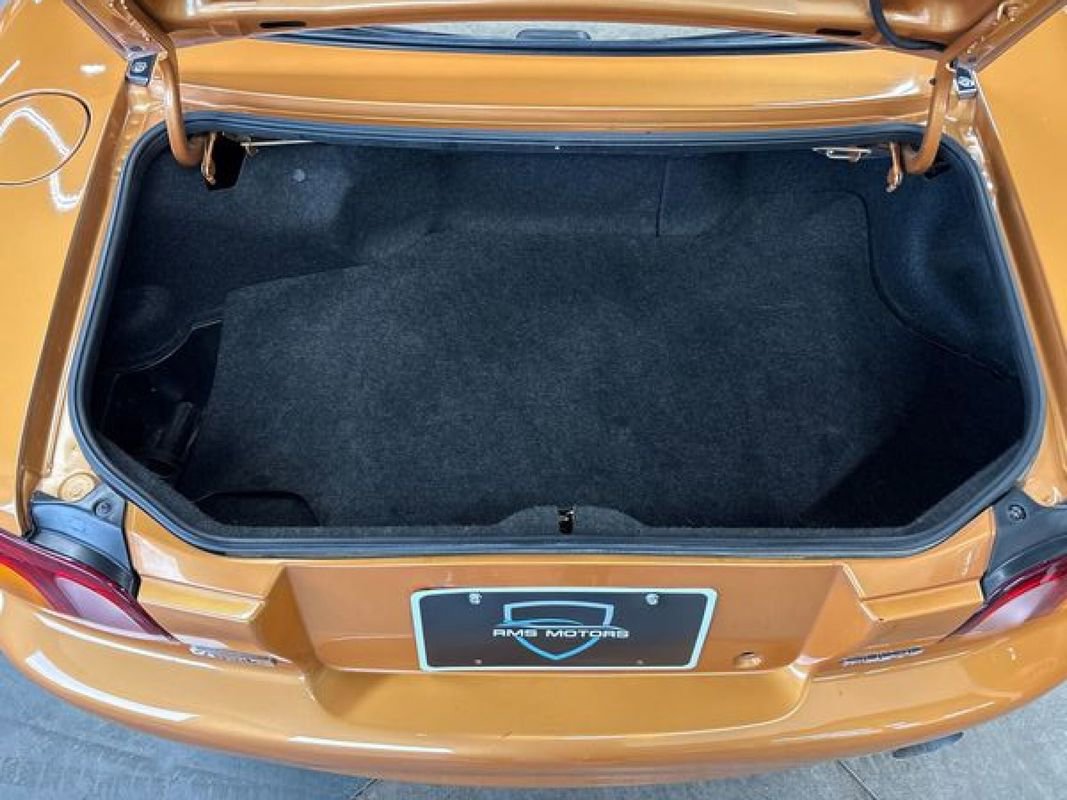 Used 2000 MAZDA MX-5 Miata image 42
