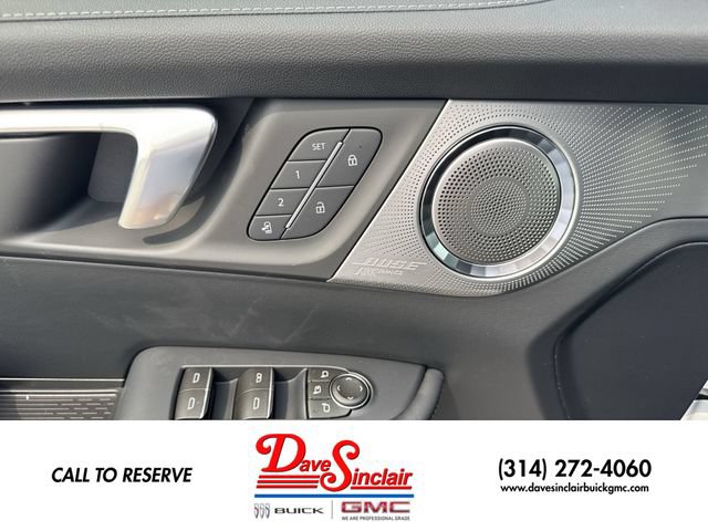 New 2026 Buick Enclave Avenir w/ Super Cruise Package FWD image 13