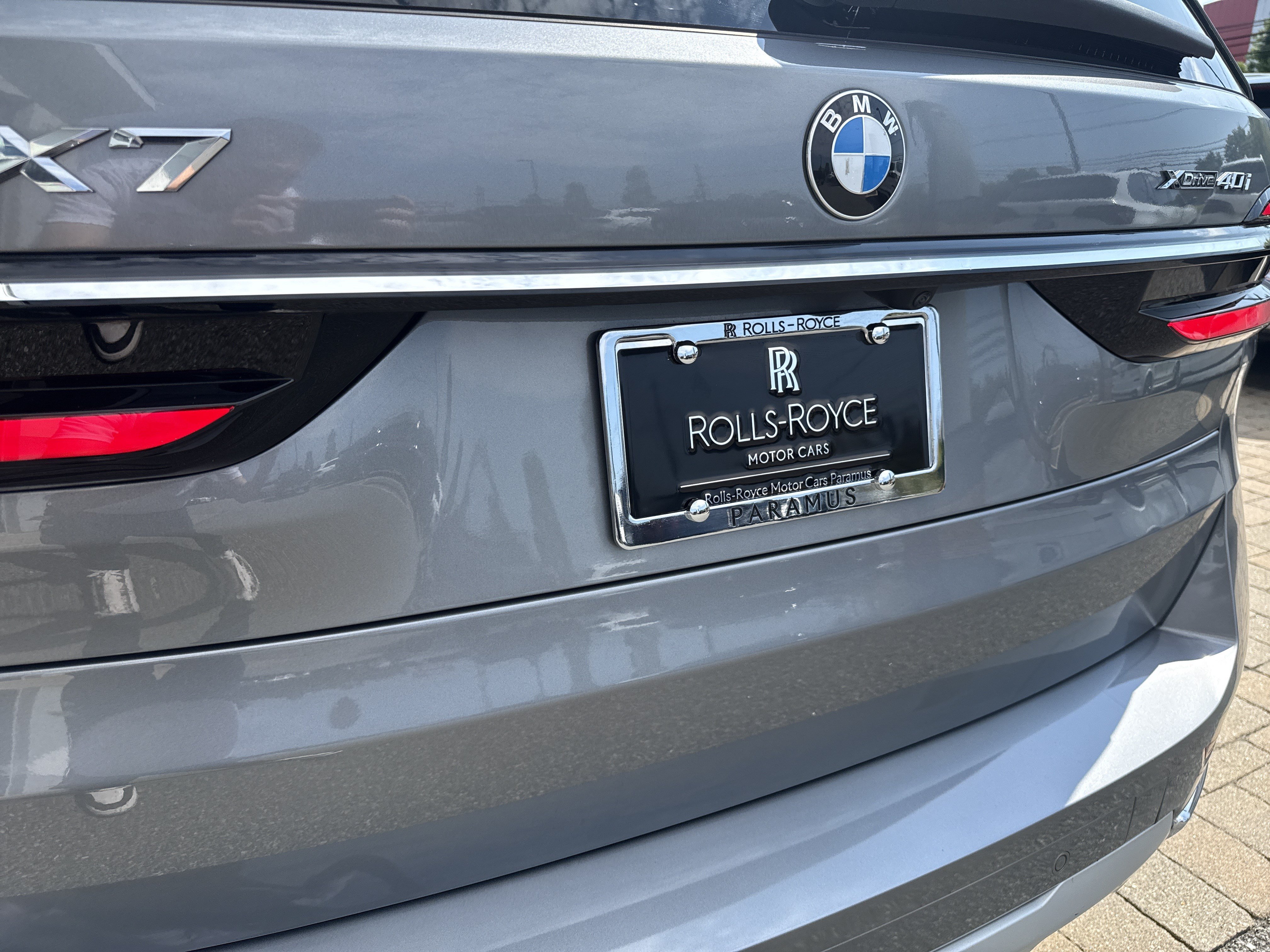 Used 2024 BMW X7 xDrive40i w/ Premium Package AWD/4WD image 28