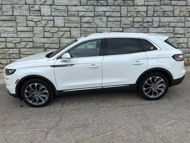 Used 2023 Lincoln Nautilus Reserve w/ Equipment Group 201A AWD/4WD image 3