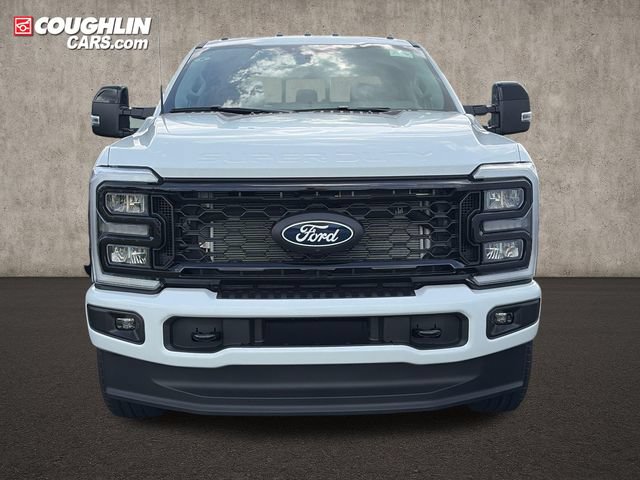 New 2027 Ford F350 Lariat w/ Black Appearance Package AWD/4WD image 2