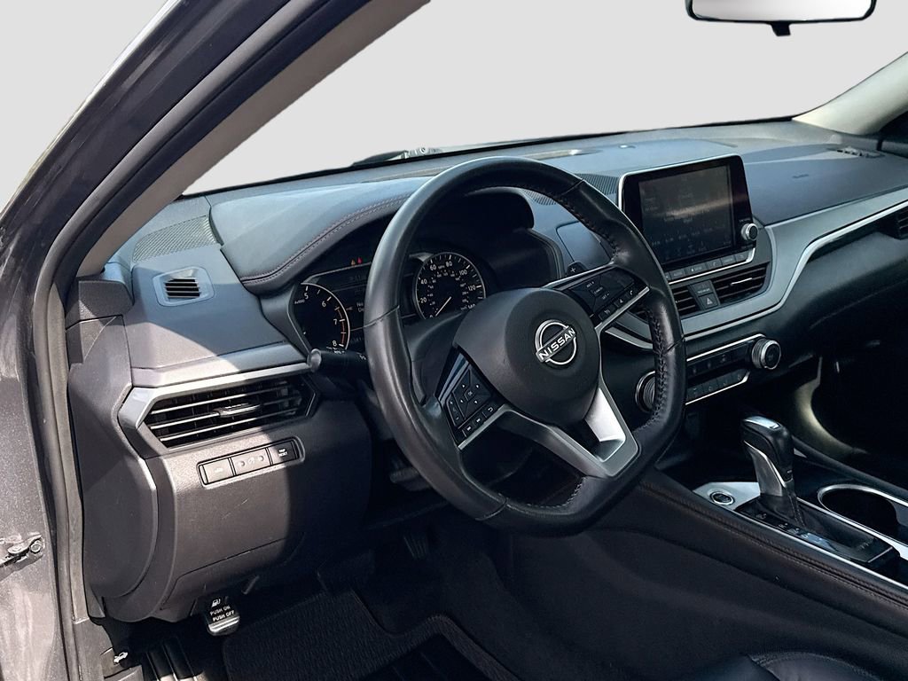 Certified 2024 Nissan Altima 2.5 SR FWD image 32