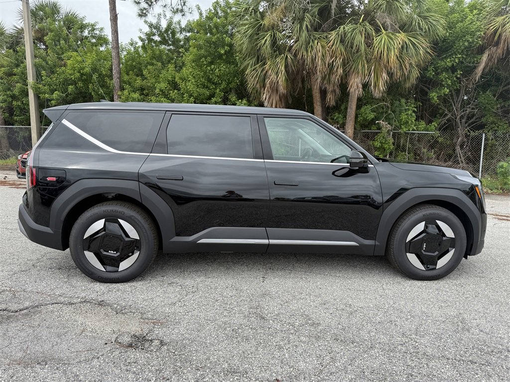 New 2026 Kia EV9 Light image 3