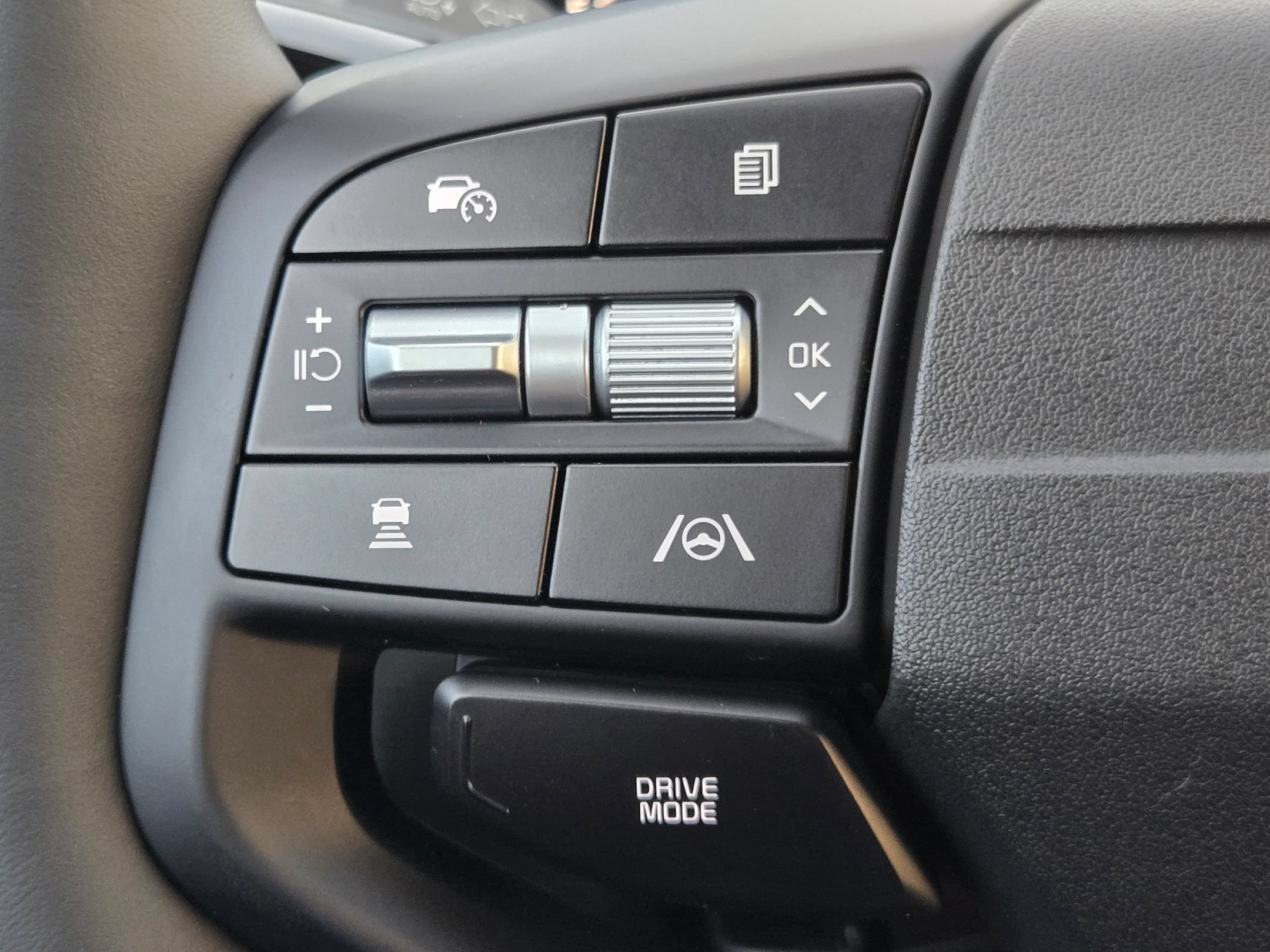 New 2026 Kia Sportage LX w/ LX Convenience Package FWD image 22