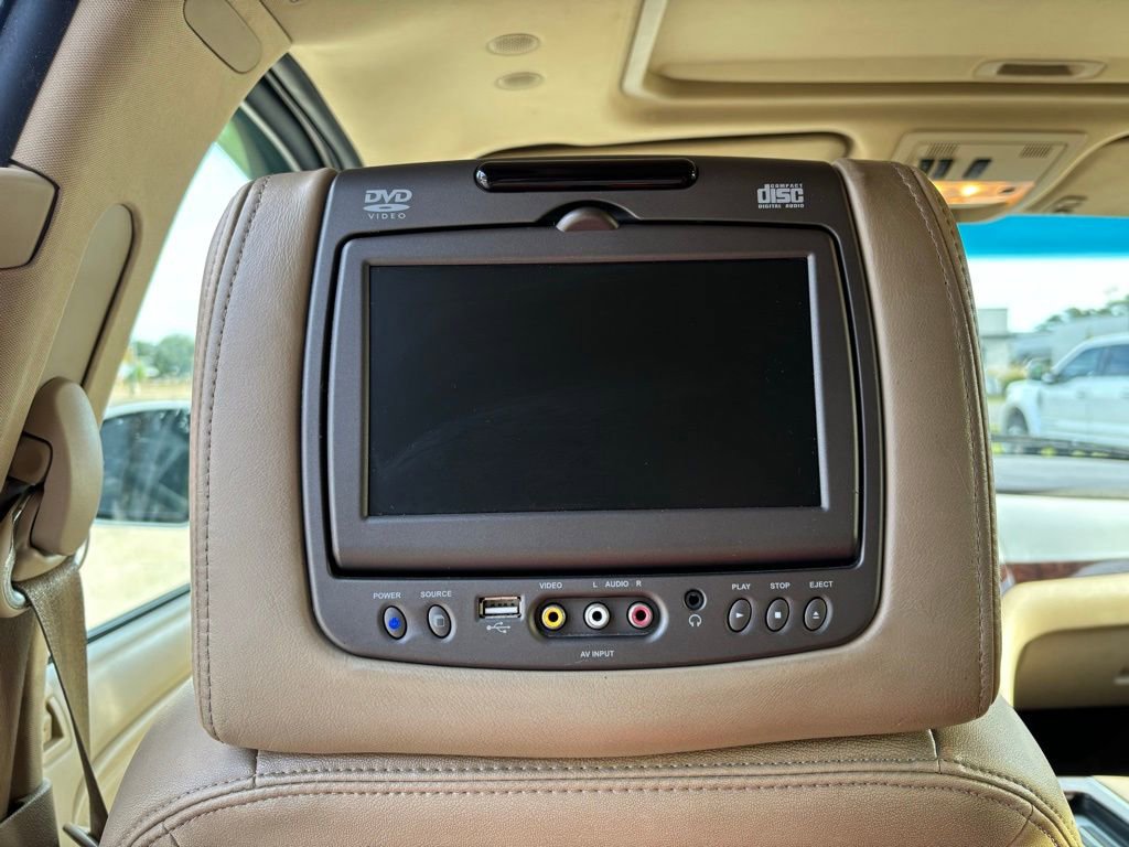 Used 2012 Cadillac Escalade ESV Luxury image 12