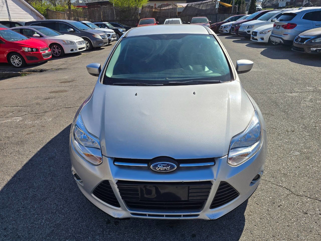 Used 2012 Ford Focus SE FWD image 11