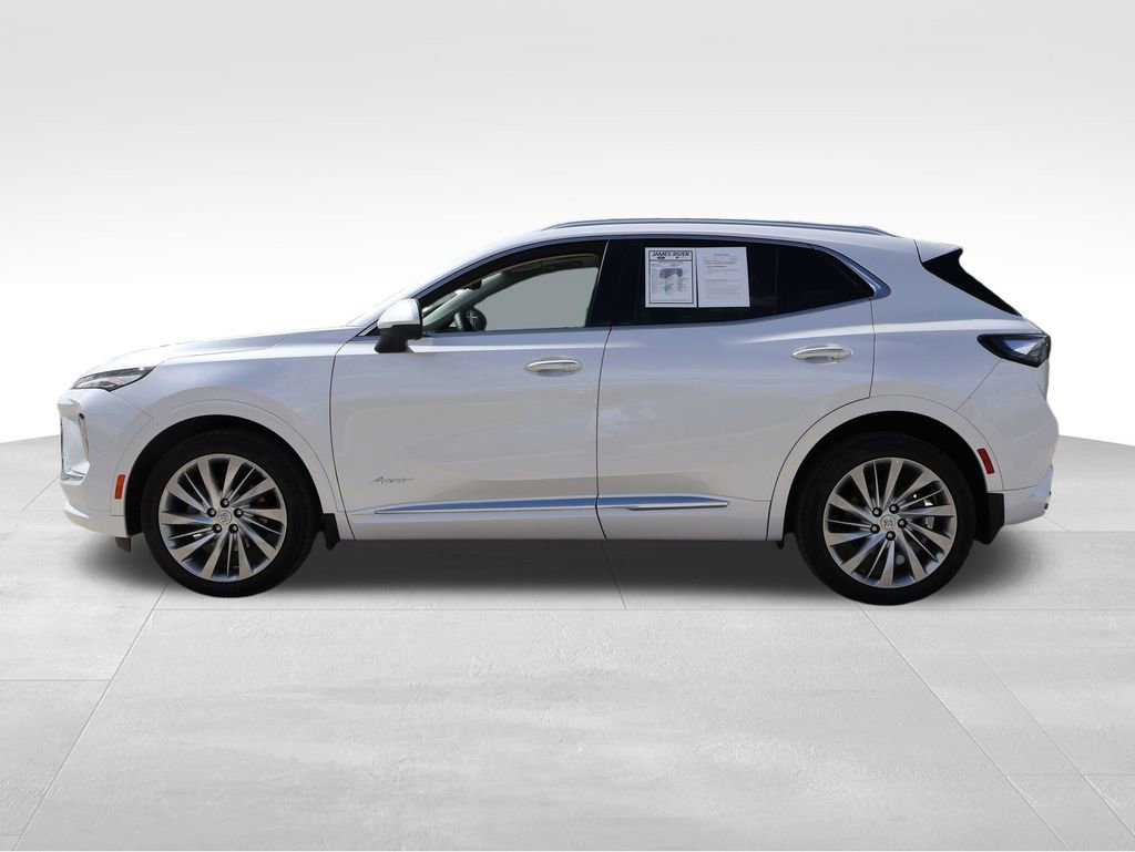 Used 2025 Buick Envision Avenir image 2