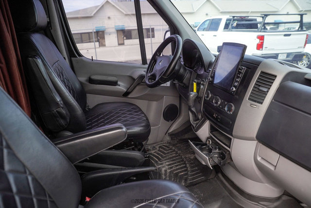 Used 2012 Mercedes-Benz Sprinter 3500 image 59