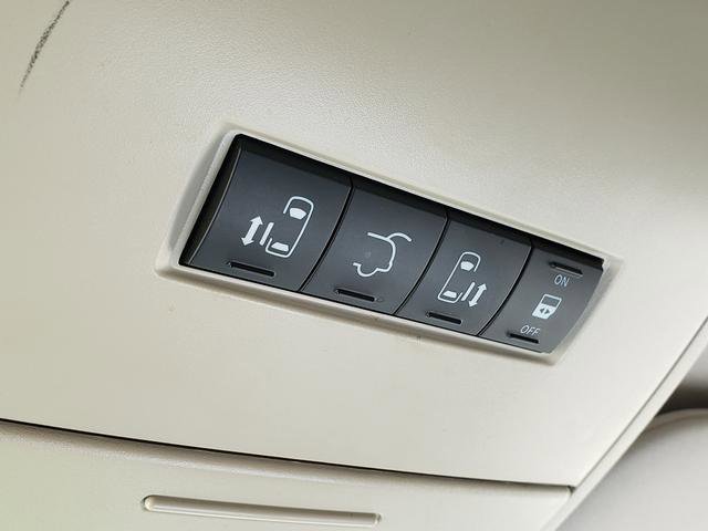 Used 2016 Dodge Grand Caravan SXT w/ Rear Park Assist Package image 23