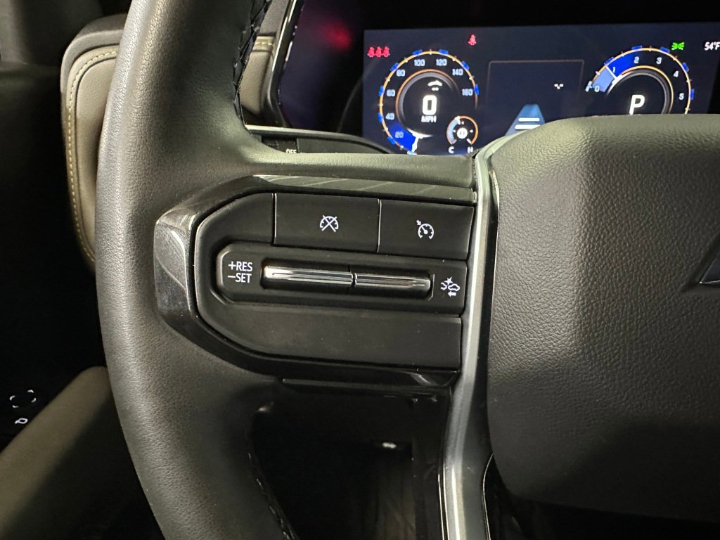 Certified 2024 Chevrolet Colorado ZR2 w/ ZR2 Convenience Package III image 10