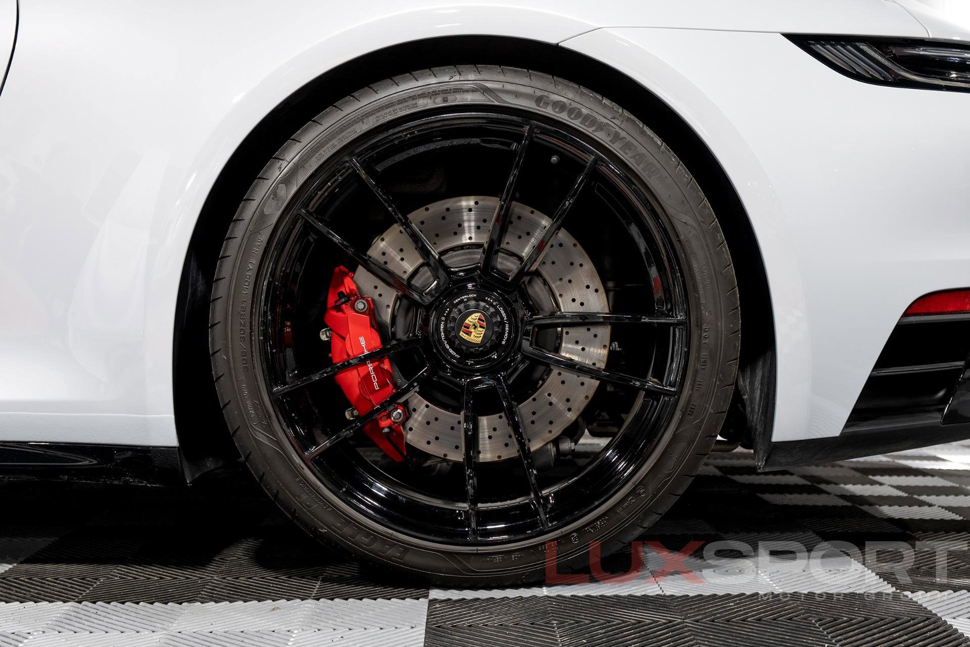 Used 2024 Porsche 911 Targa 4 GTS image 7