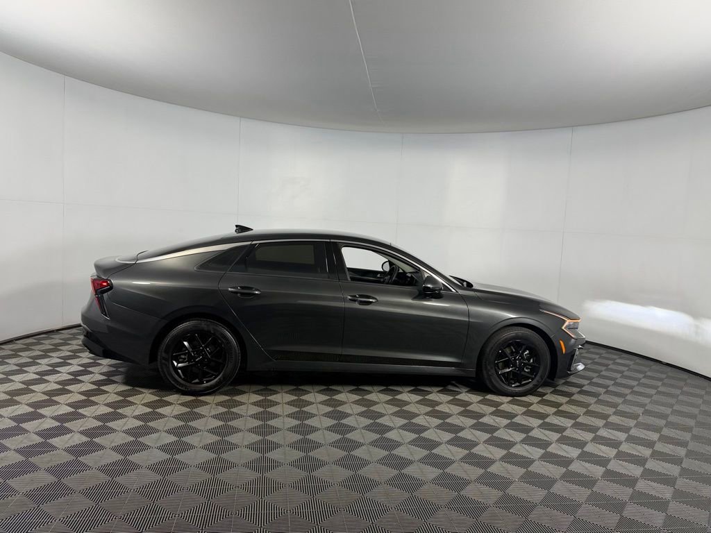 Used 2025 Kia K5 LXS image 7