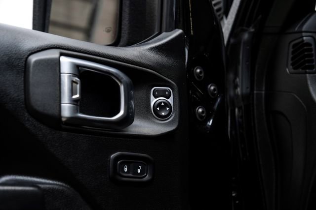 Used 2020 Jeep Gladiator Rubicon image 72