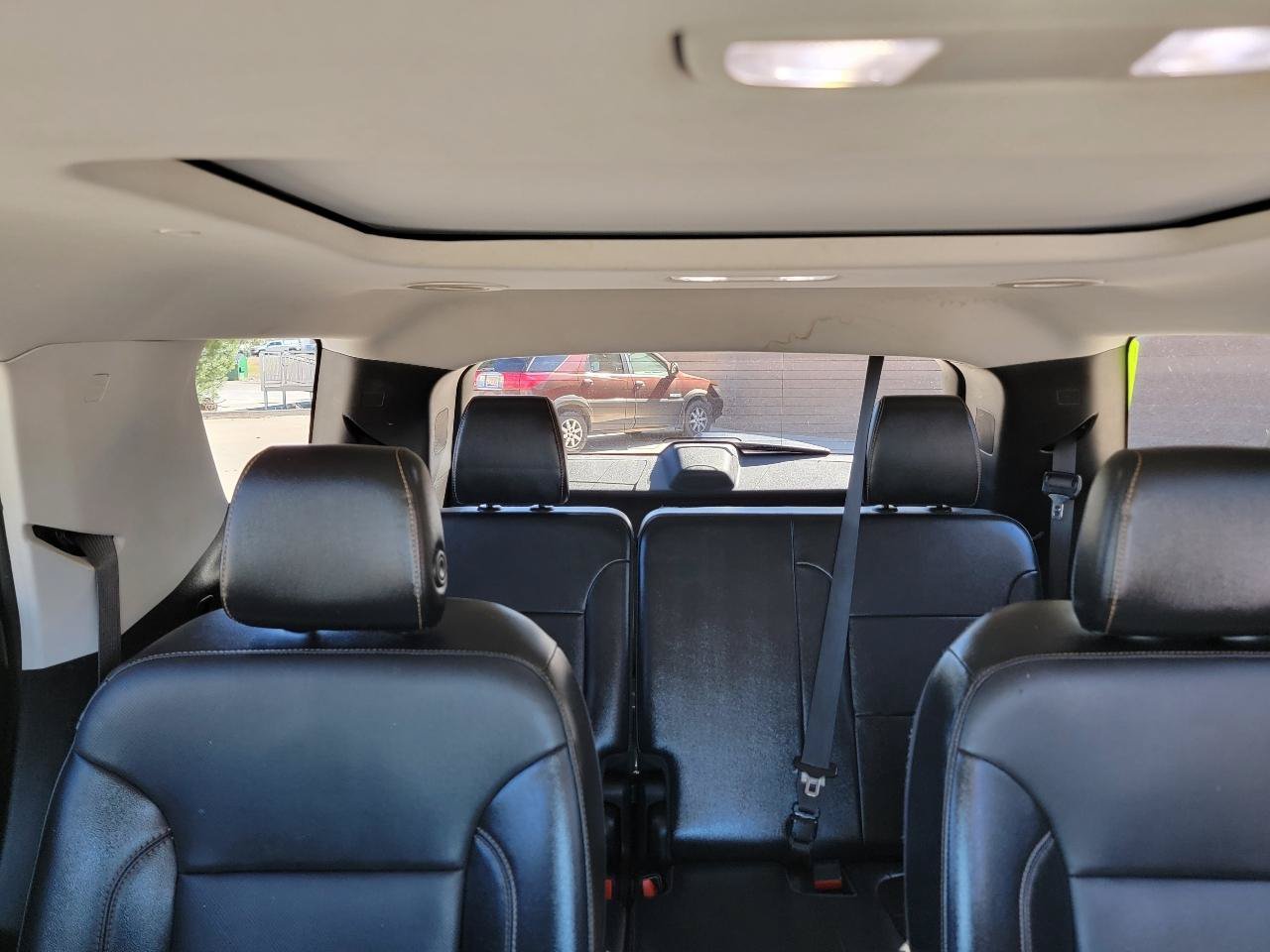 Used 2018 Chevrolet Traverse Premier w/ Redline Edition FWD image 13