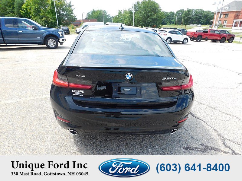 Used 2021 BMW 330e xDrive AWD/4WD image 7