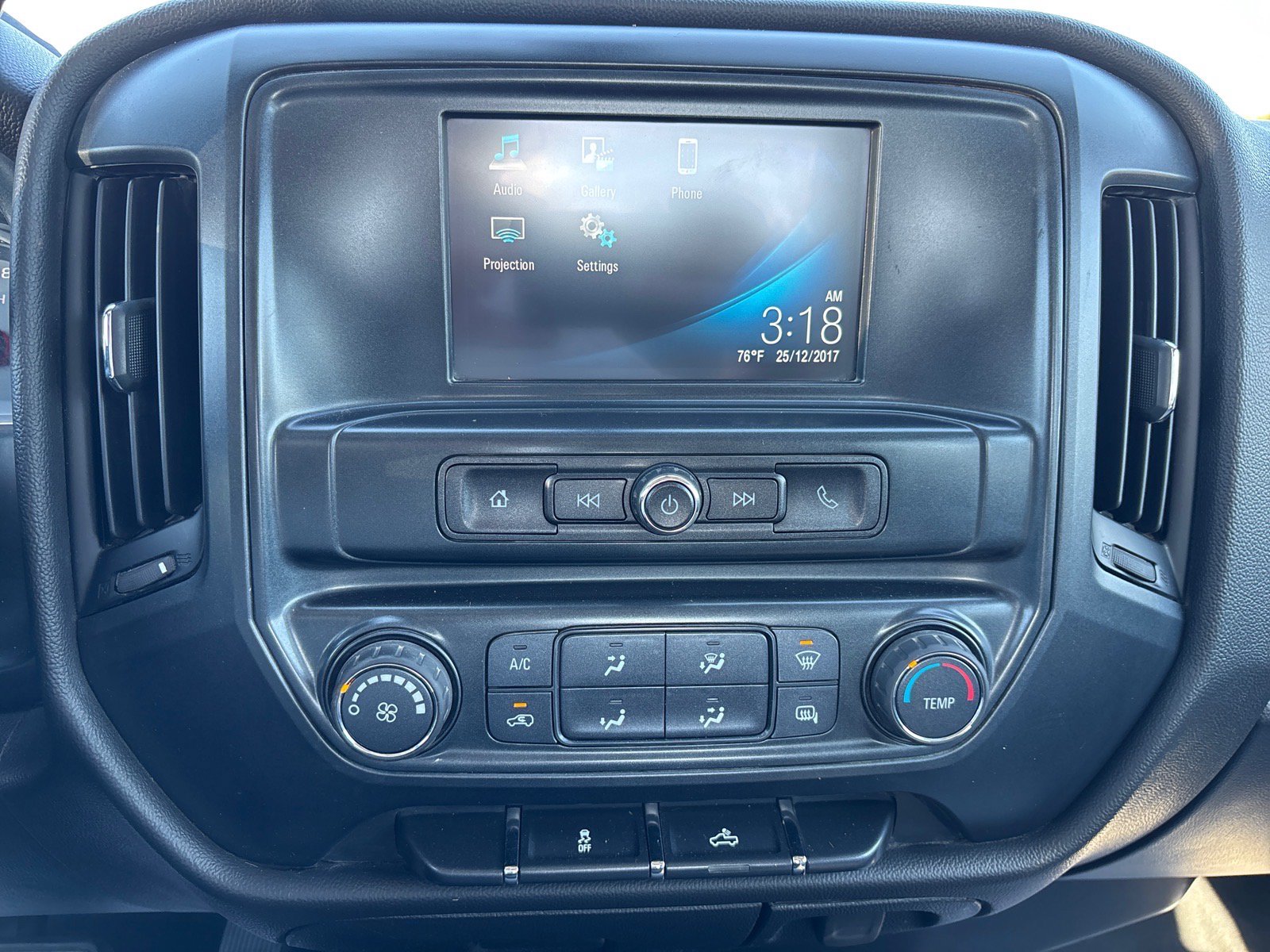 Used 2018 Chevrolet Silverado 2500 W/T w/ WT Fleet Convenience Package AWD/4WD image 28