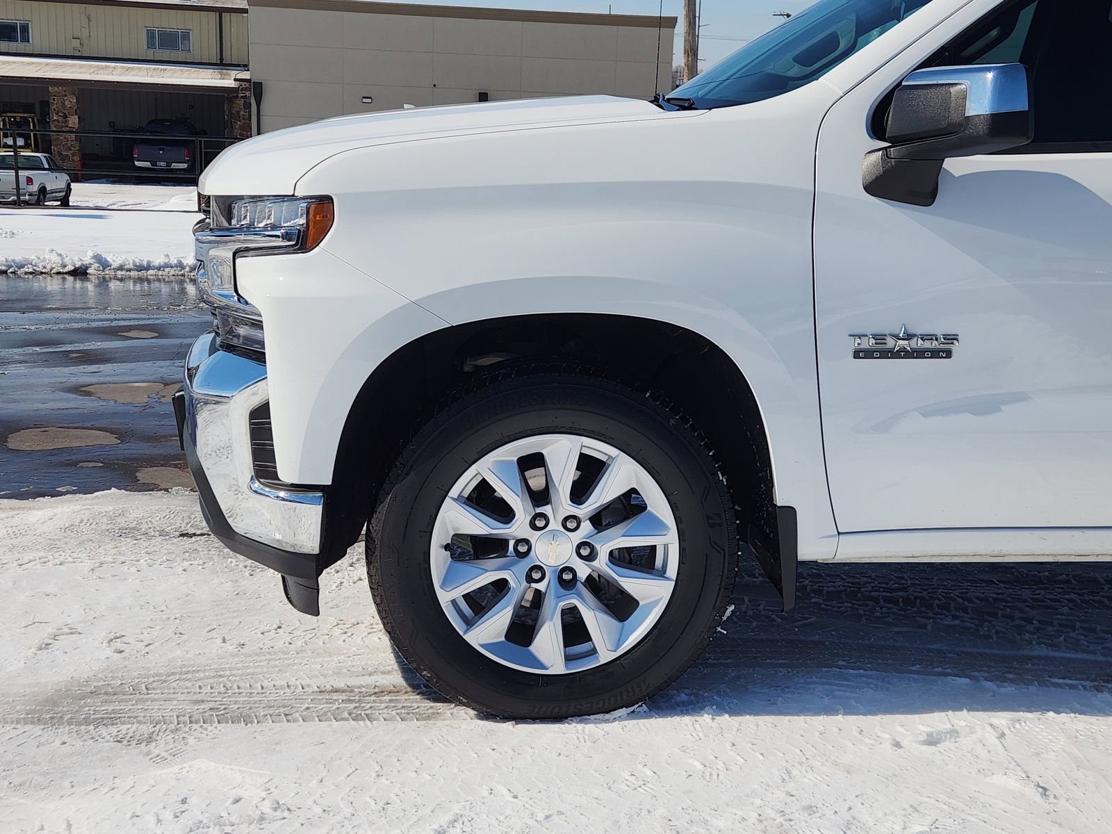 Used 2019 Chevrolet Silverado 1500 LT w/ Texas Edition image 9