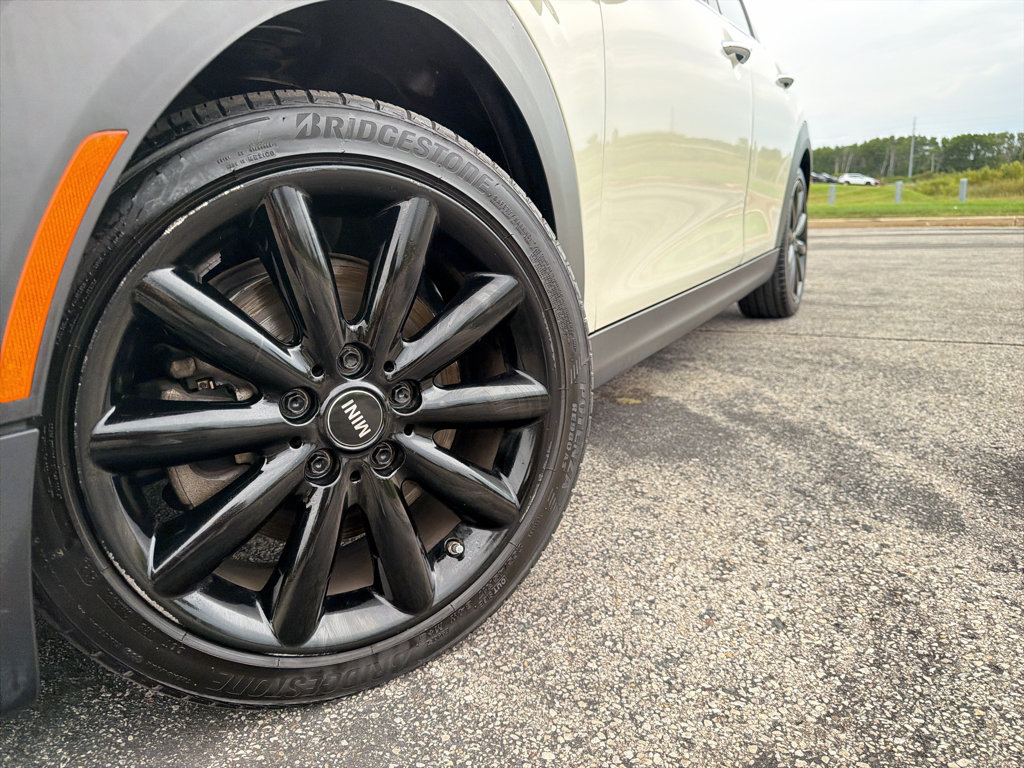 Used 2015 MINI Cooper S FWD image 9