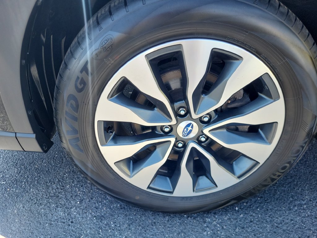 Certified 2024 Subaru Outback Limited AWD/4WD image 18