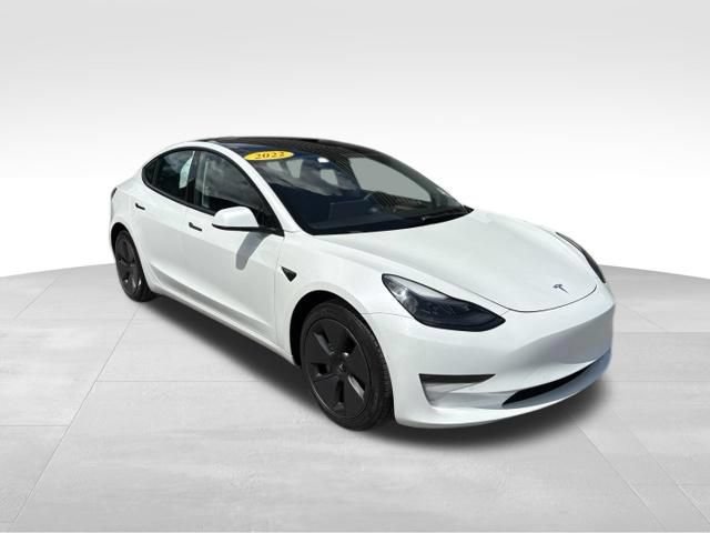 Used 2022 Tesla Model 3 Long Range AWD/4WD image 8