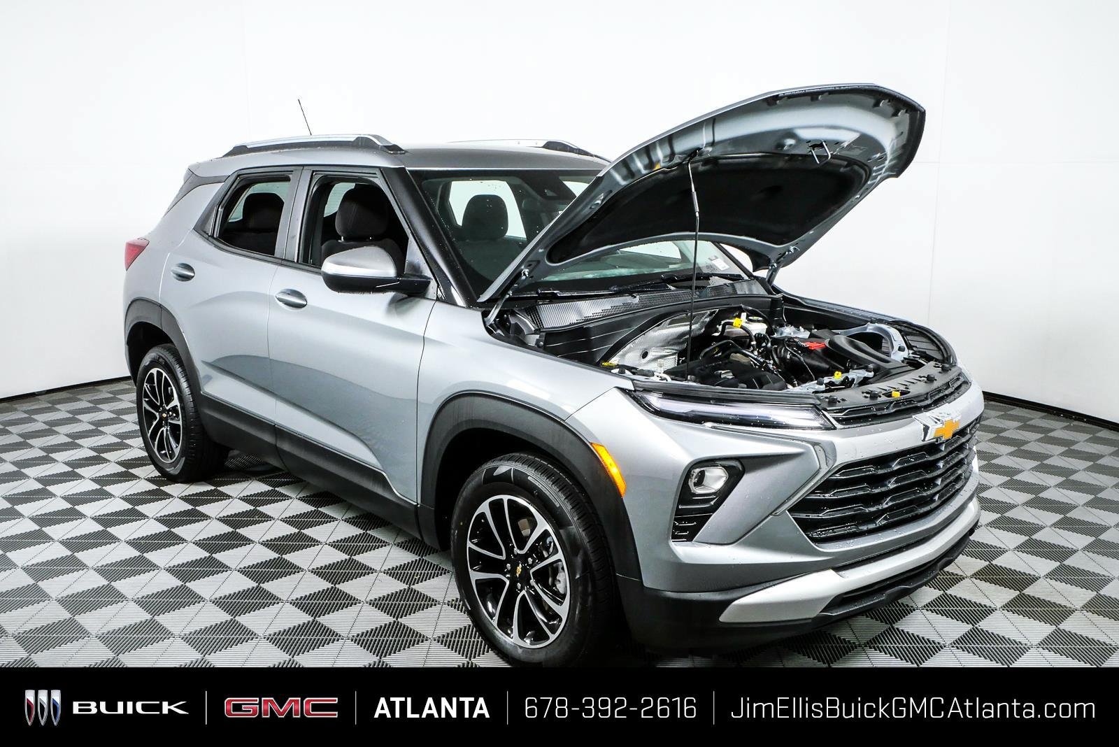 Certified 2025 Chevrolet TrailBlazer LT AWD/4WD image 31