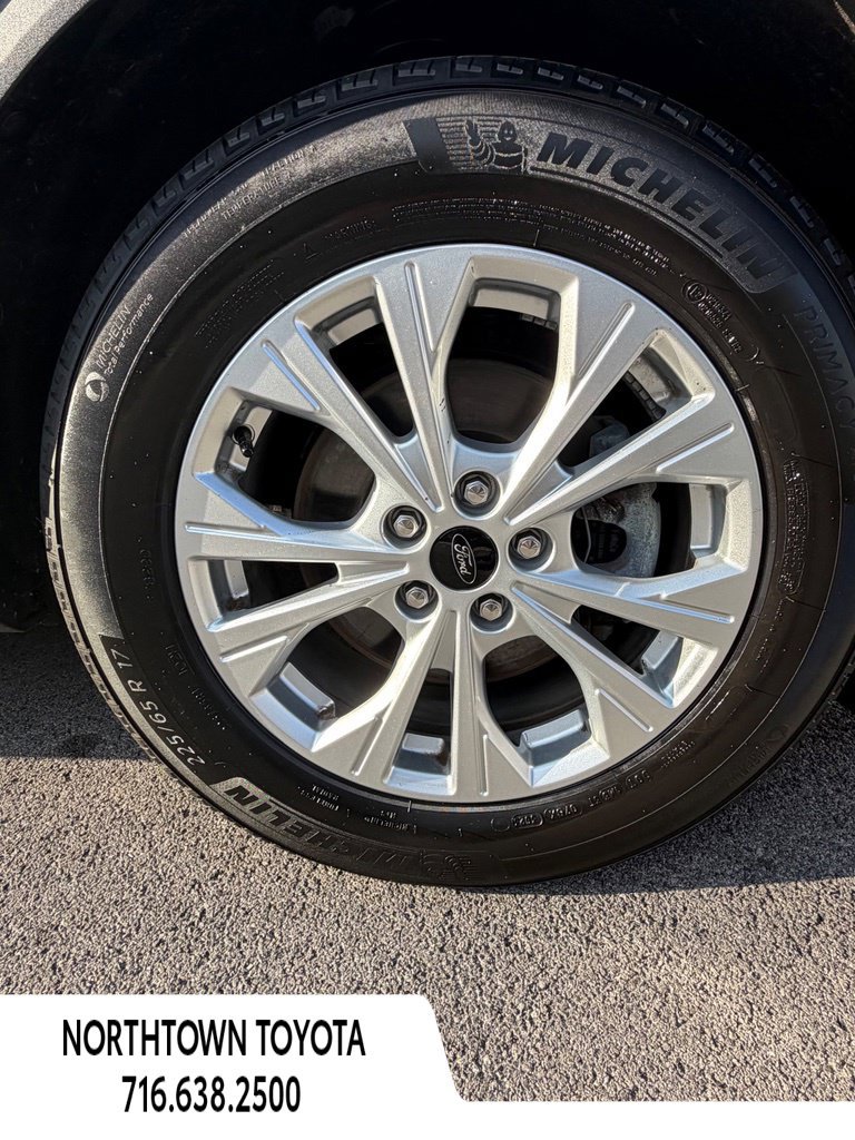 Used 2023 Ford Escape Active w/ Cold Weather Package FWD image 11