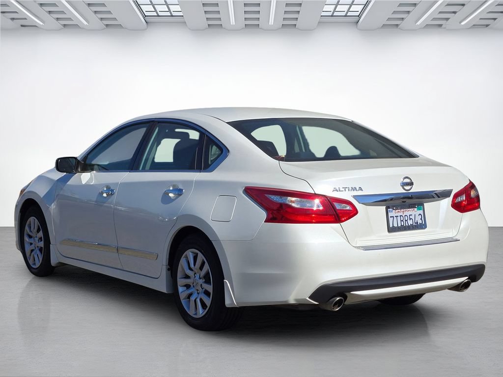 Used 2016 Nissan Altima 2.5 S w/ Power Driver Seat Package FWD image 8