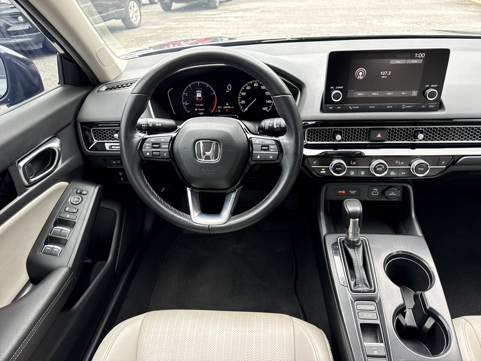 Used 2024 Honda Civic EX-L image 11