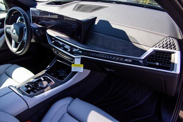 New 2026 BMW X5 xDrive40i w/ Premium Package image 24