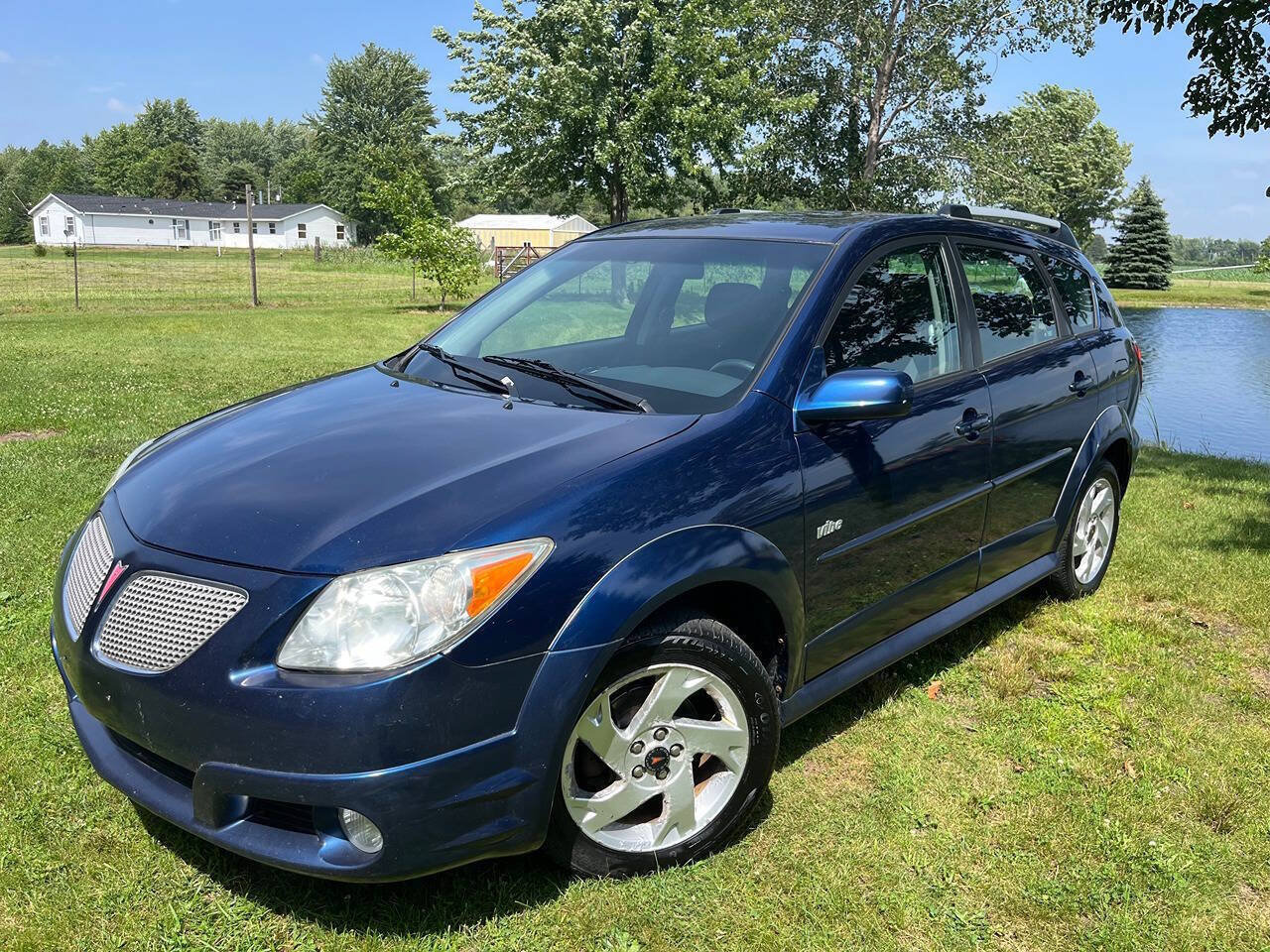 Used 2006 Pontiac Vibe w/ Sun And Sound Package