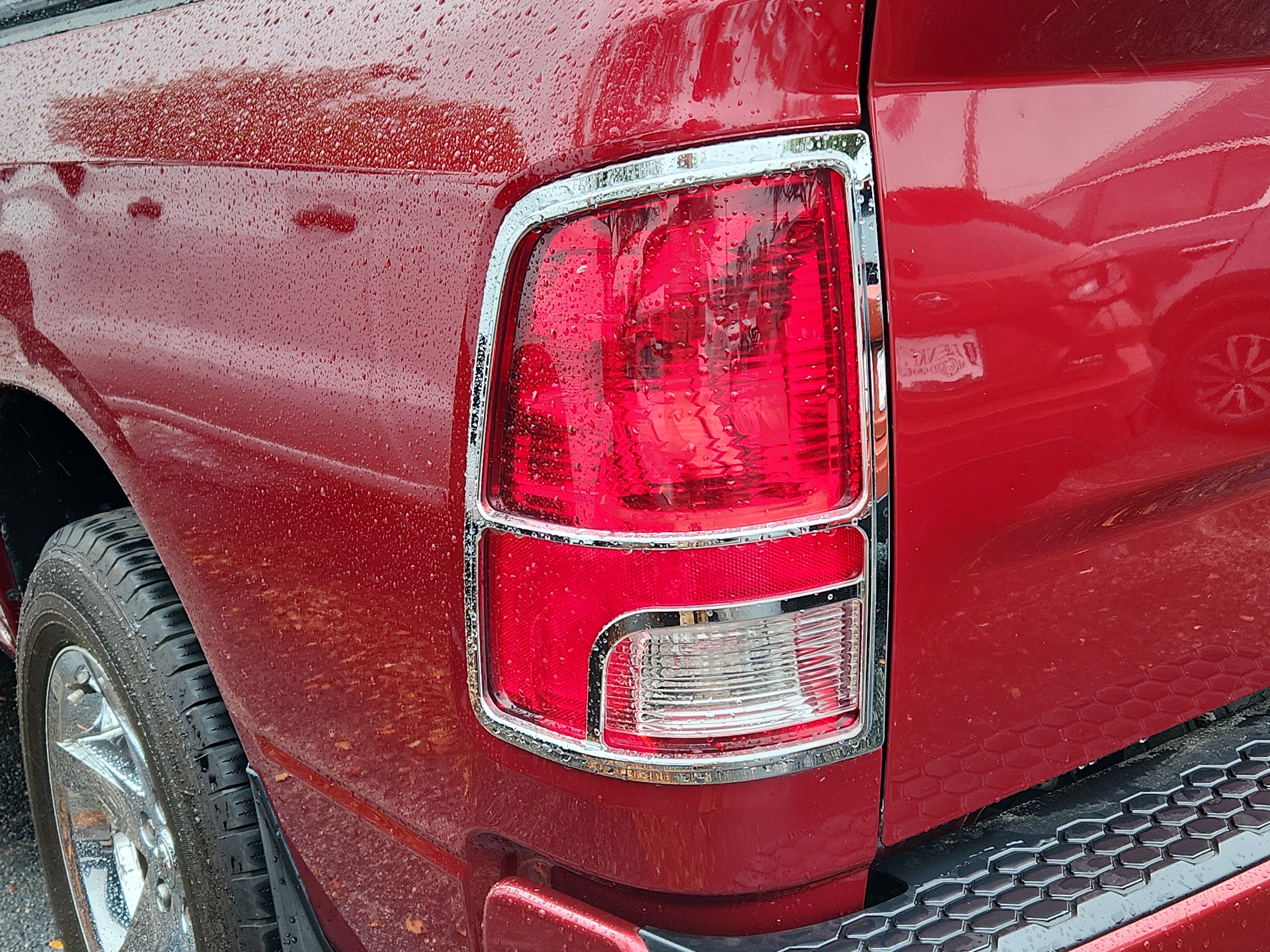 Used 2015 RAM 1500 Express image 10