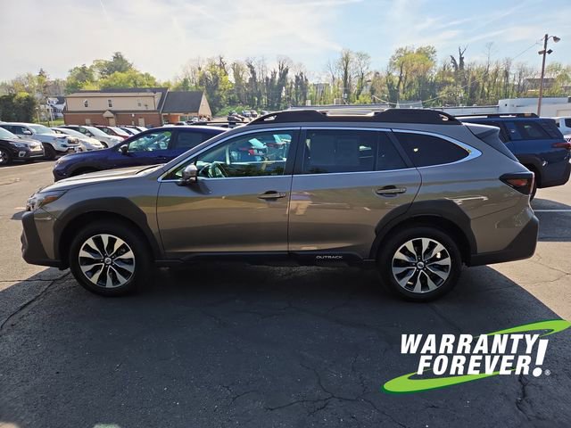 Used 2023 Subaru Outback Limited image 4