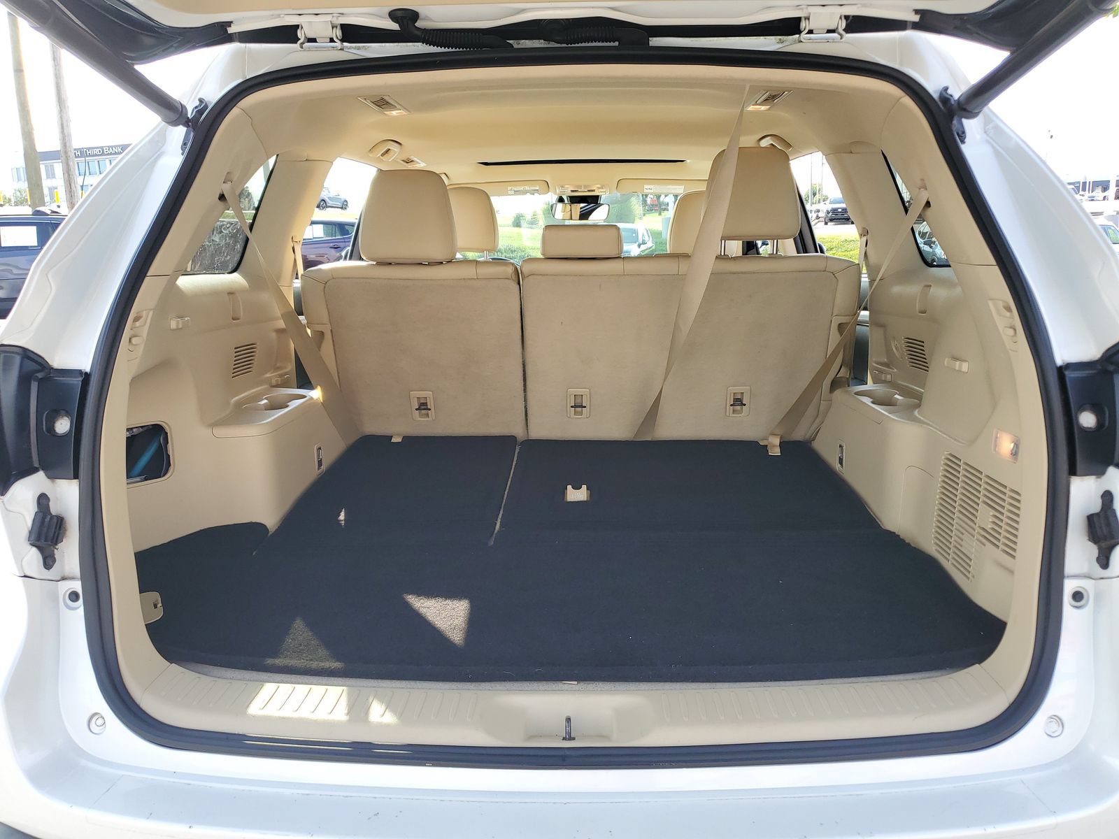 Used 2019 Toyota Highlander XLE AWD/4WD image 8